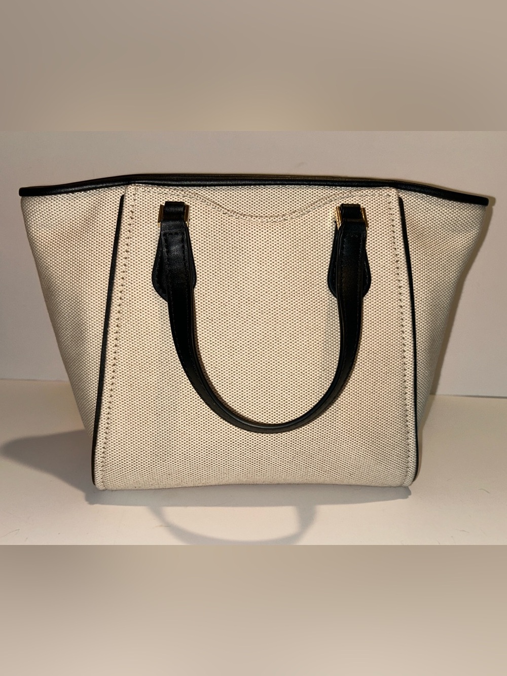 MICHAEL Michael Kors Black & Cream Canvas satchel with leather trim - Picture 2 of 14